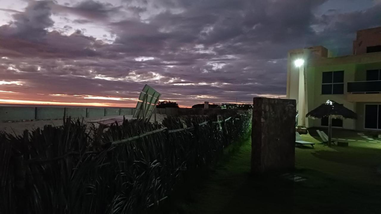 Vilas Na Praia Residence O Paraíso É Aqui Aracati Exterior foto